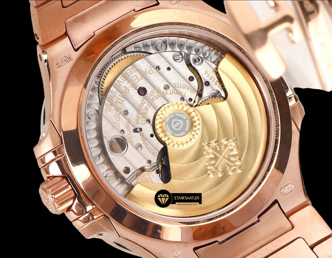 Patek Philippe 7118 Nautilus Beyaz Kadran 35mm Rose Kasa ETA (3) Patek Philippe 7118 Nautilus Beyaz Kadran 35mm Rose Kasa ETA
