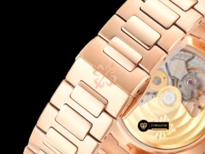 Patek Philippe 7118 Nautilus Pembe Kadran 35mm Rose Kasa ETA