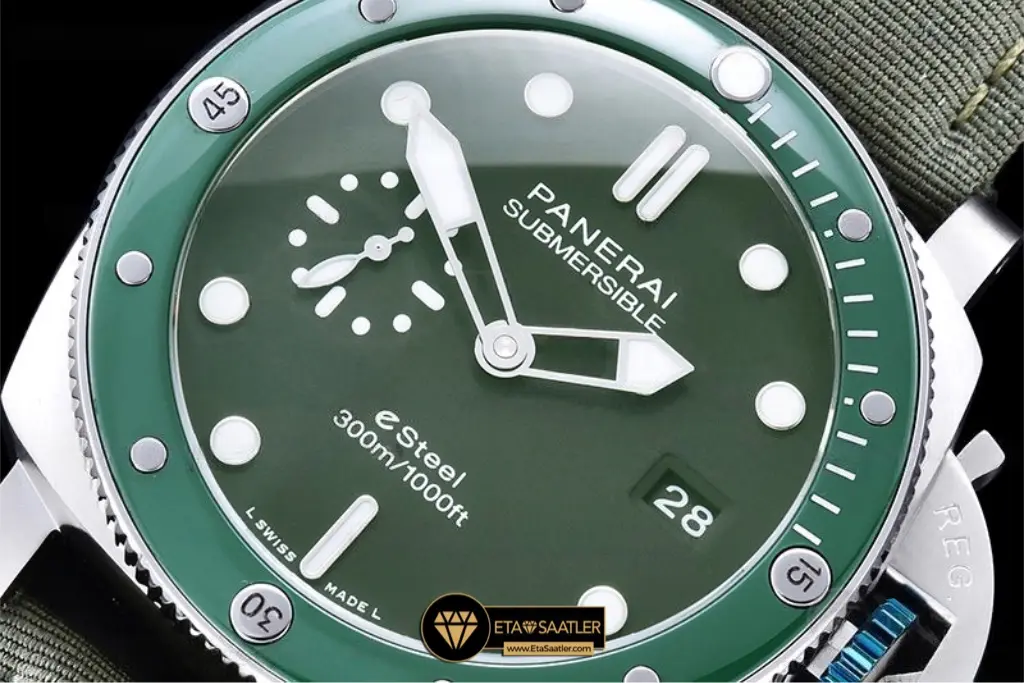panerai-submersible-pam01287-quarantaquattro-verde-smeraldo-super-clone-eta-04