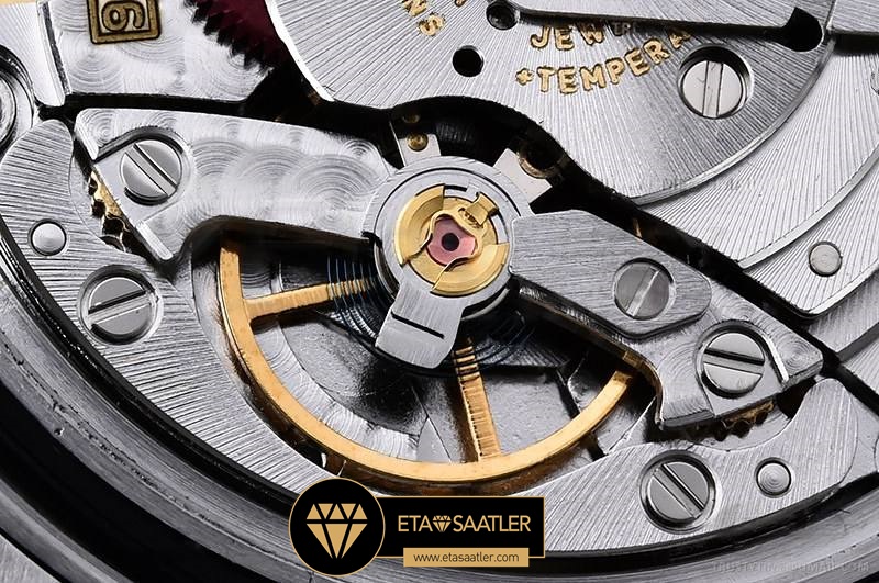 Rolex gmt master 116713ln deals