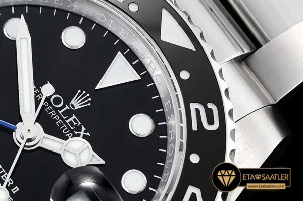 Ss Noob V9 A3816 Hr Hand 02 02