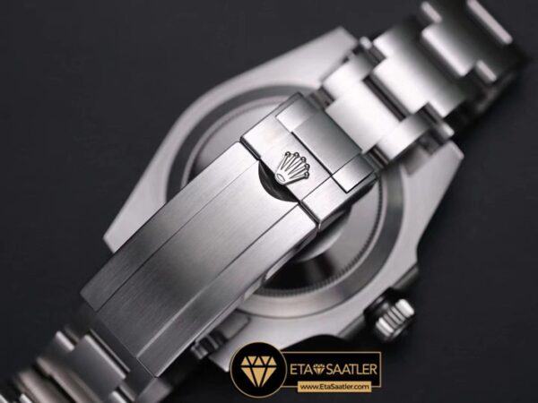 Rolsub0308b img 0458 09