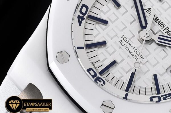 AP0546 – Royal Oak Diver 15707CE CERRU White JF V2 MY9015 Mod modelleri