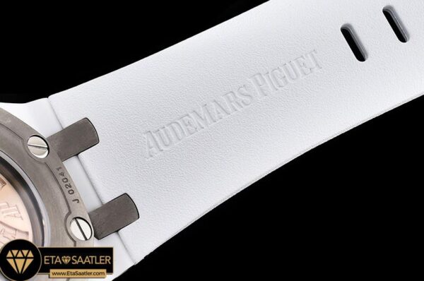 AP0546 – Royal Oak Diver 15707CE CERRU White JF V2 MY9015 Mod modelleri