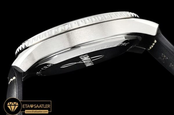 BSW0375B – Navitimer 8 Automatic 41 A17314 SSLE Black ZF A2824 modelleri