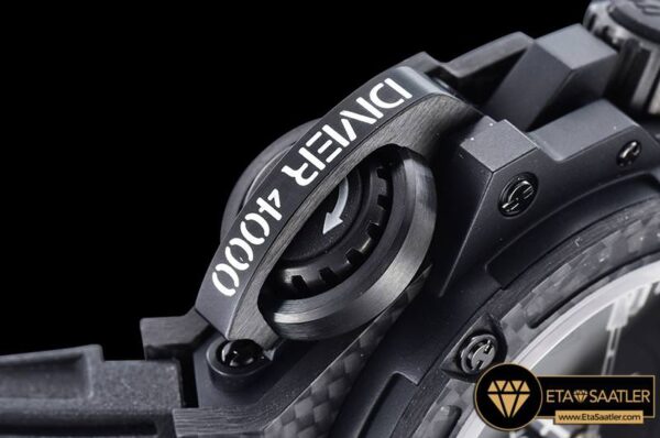 HUB0338B – King Power OceanGraphic 4000 CFRU Black V6F A7750 modelleri