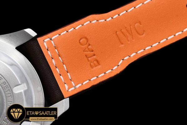 IWC0320 – 3777 Pilot Chrono SSLE Blue Le Petit V2 ZF A7750 modelleri