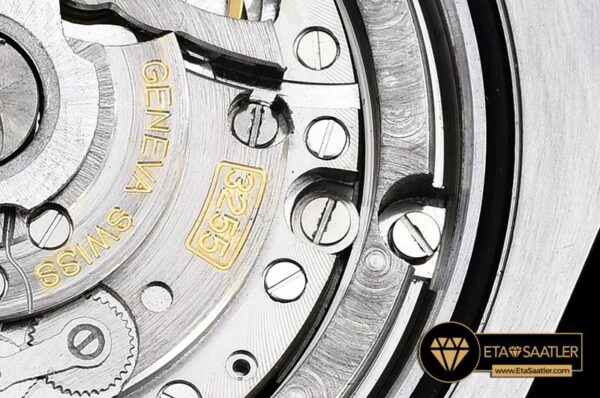 R2DD0194B – DayDate 41mm SSSS Pres Black Roman Num Asia 3255 06.jpg modelleri