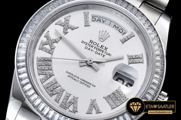 R2DD0194C – DayDate 41mm SSSS Pres Silver Wht Roman Asia 3255 09.jpg modelleri
