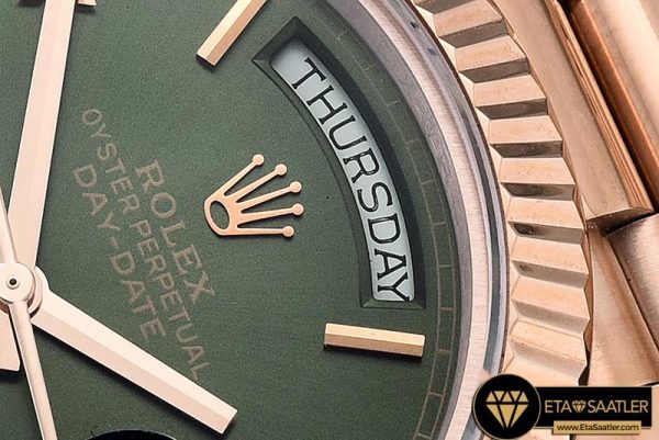 RDD0195A – DayDate 228206 RGRG Green Roman BP Swiss 2836 02.jpg modelleri