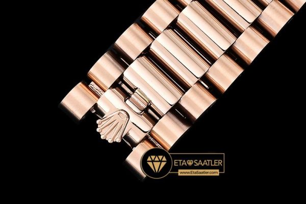 RDD0195B – DayDate 228206 RGRG Brown Roman BP Swiss 2836 03.jpg modelleri