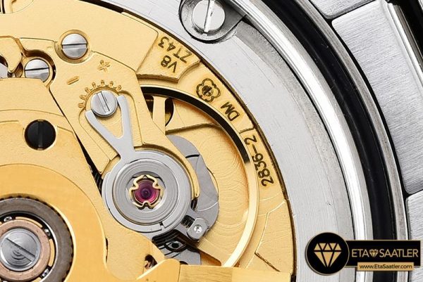 RDD0204B – DayDate 228206 SSSS Green Roman BP Swiss 2836 07.jpg modelleri