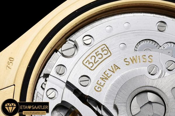 RDD0205A – DayDate 40mm Flt YGYG Silv Wht Roman Noob A3255 Mod 08.jpg modelleri