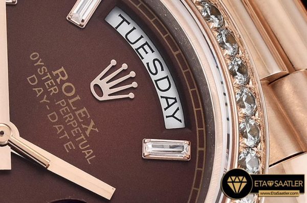 RDD0209A – DD40 228206 Diam RGRG Wrap Brown Diam BP Swiss 2836 02.jpg modelleri