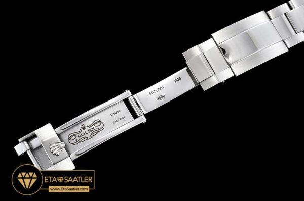 ROLGMT111A – Titan Black GMT Master 2 Arctos SSSS White A2836 03.jpg modelleri