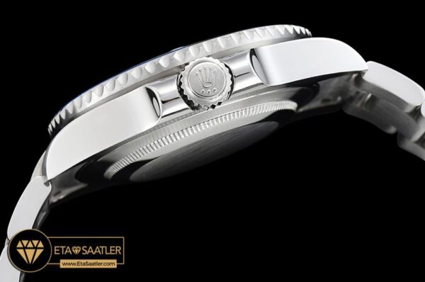 ROLGMT111A – Titan Black GMT Master 2 Arctos SSSS White A2836 11.jpg modelleri