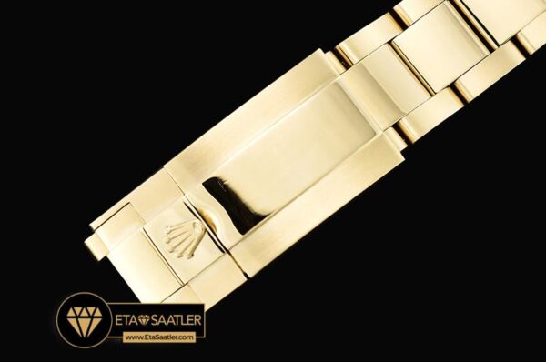 ROLGMT119B – GMT II BlkWht Rubies YGYG Blk BP A3186 Mod 17.jpg modelleri