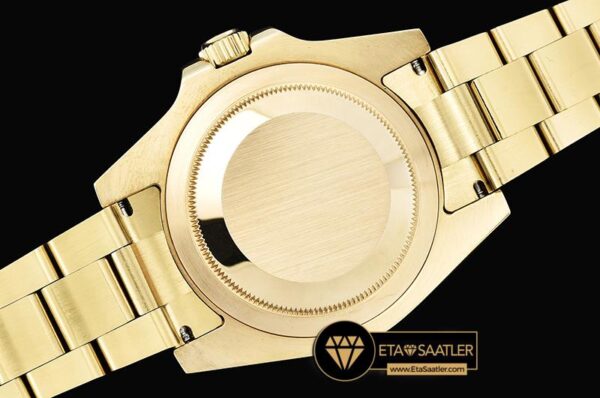 ROLGMT119C – GMT II BlueWht Rubies YGYG Blk BP A3186 Mod 17.jpg modelleri