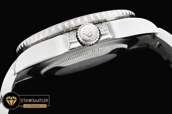 ROLGMT120B – GMT II BlackWht Rubies SSSS Blk BP A3186 Mod 14.jpg modelleri