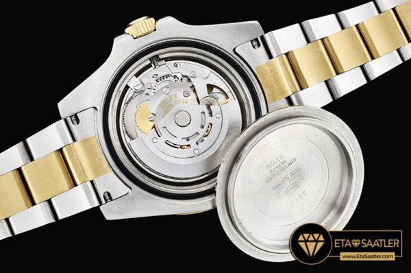 ROLGMT121A – GMT II RedBlue Rubies YGSS Blk BP A3186 Mod 04.jpg modelleri