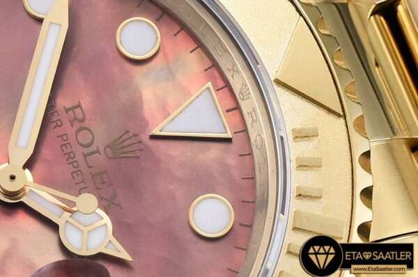 ROLYM104C – YachtMaster YGYG Tahitian MOP BP MY9015 Mod3135 09.jpg modelleri