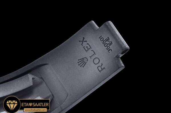 ROLYM135A – YachtMaster 40 116695SATS RGRU Black BP Asia 3135 05.jpg modelleri