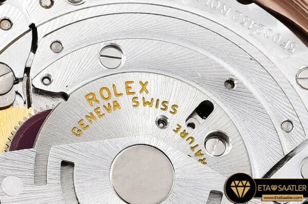 ROLYM135A – YachtMaster 40 116695SATS RGRU Black BP Asia 3135 08.jpg modelleri