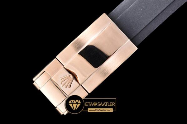 ROLYM135B – YachtMaster 40 116695SATS RGRU Black BP Swiss 2836 03.jpg modelleri